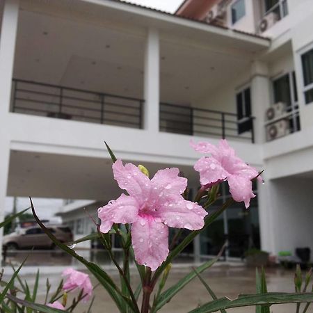 Hotel M Place Udon Thani Exterior foto